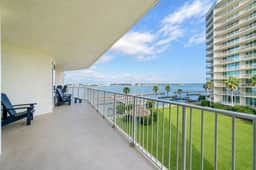 Caribe 308B - Image 2