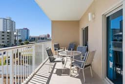 Crystal Tower 208 - Image 4