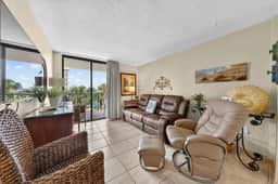 Gulf Shores Surf & Racquet 304C - Image 3