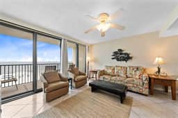 Island Winds West 675 - Image 3