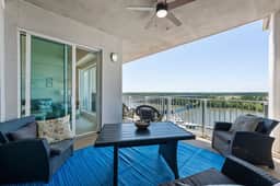 Wharf 821 - Image 2