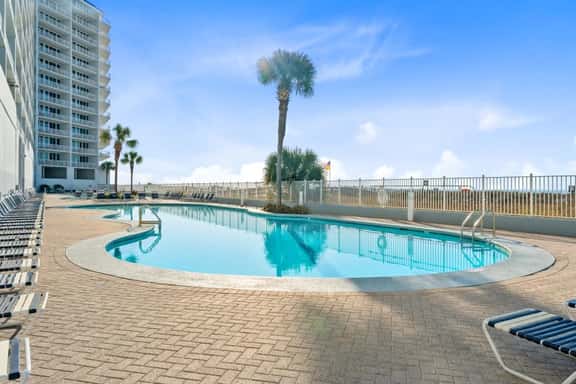 Lighthouse Penthouse 2 - Image 1