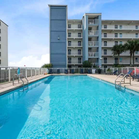 Island Shores  550 - Image 1
