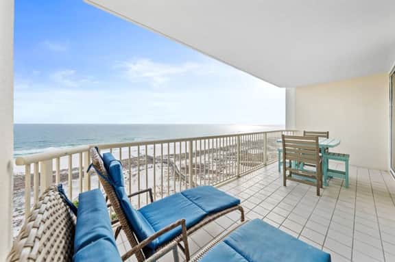 Beach Club 1007A - Image 2