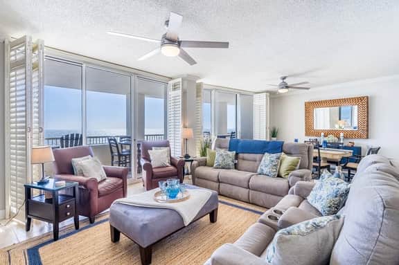 Beach Club 1705B - Image 3