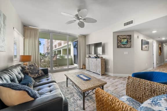 Beach Club 303A - Image 3