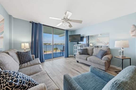 Compass Point 205 - Image 4