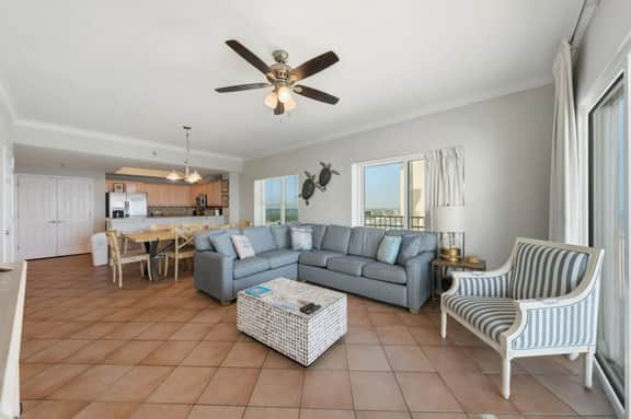 Crystal Shores West 601 - Image 4