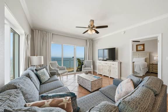 Crystal Shores West 601 - Image 3