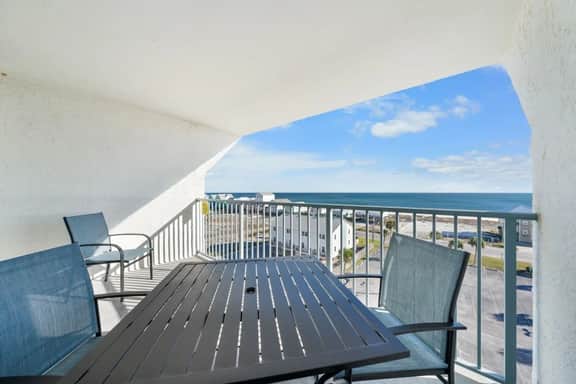 Gulf Shores Surf & Racquet 716A - Image 2