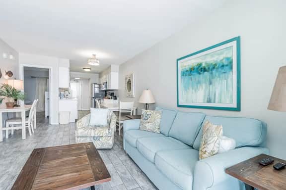 Island Shores 651 - Image 5