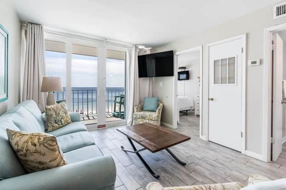 Island Shores 651 - Image 3