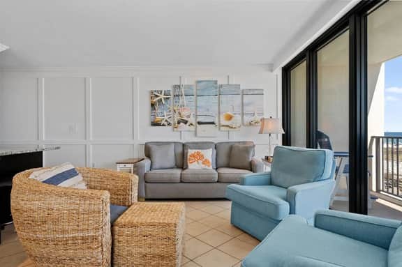 Island Winds West 280 - Image 2