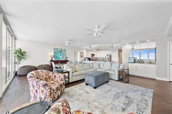 San Carlos Penthouse 5 - Image 5