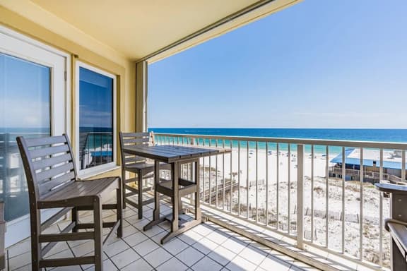 Boardwalk 487 - Image 1