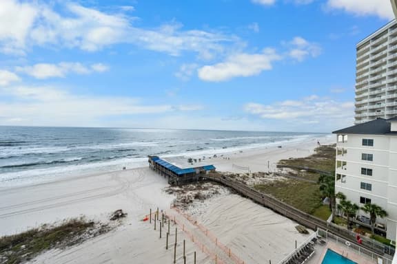 Boardwalk 782 - Image 1