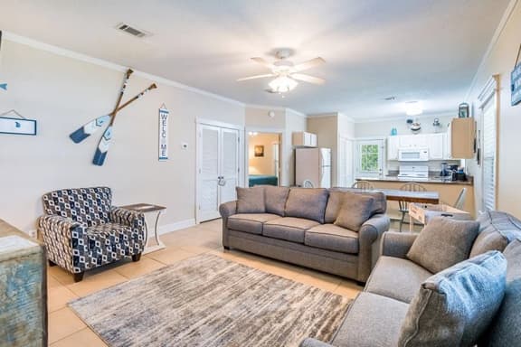 Orange Beach Villas - Allure - Image 1